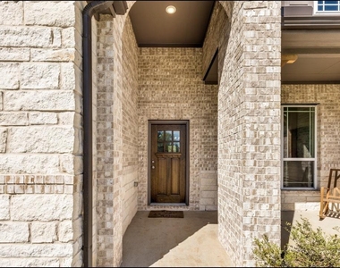 9741 Hardin St - Photo Thumbnail 10