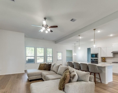 9741 Hardin St - Photo Thumbnail 13