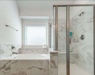 9741 Hardin St - Photo Thumbnail 26