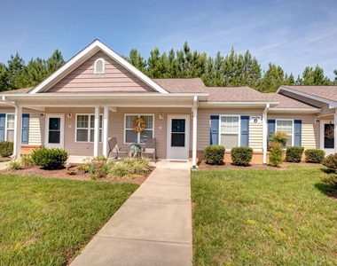 442 Somerset Drive - Photo Thumbnail 1