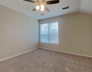 17411 Sentry Park Court - Photo Thumbnail 6