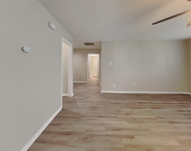 17411 Sentry Park Court - Photo Thumbnail 14