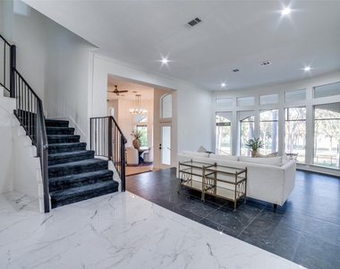 83 Promenade Street N - Photo Thumbnail 6
