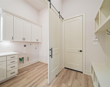 7407 Janak Drive - Photo Thumbnail 24