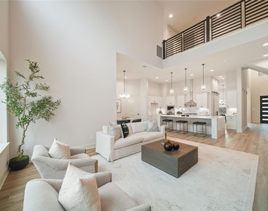 7407 Janak Drive - Photo Thumbnail 12