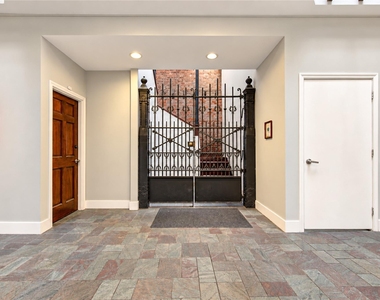 2309 Strand Street - Photo Thumbnail 22