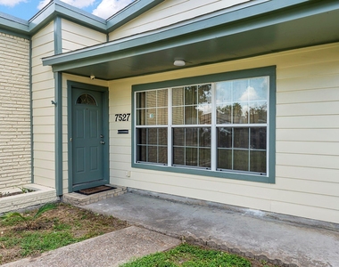 7527 Dearborn Street - Photo Thumbnail 5