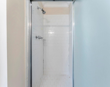 7527 Dearborn Street - Photo Thumbnail 29