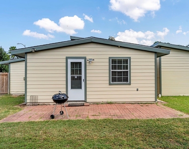7527 Dearborn Street - Photo Thumbnail 39