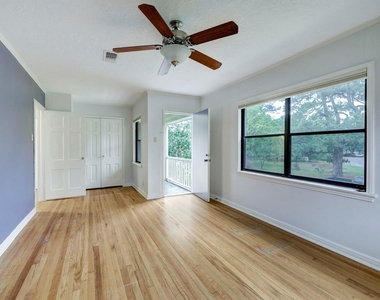 3309 Lawrence Street - Photo Thumbnail 16