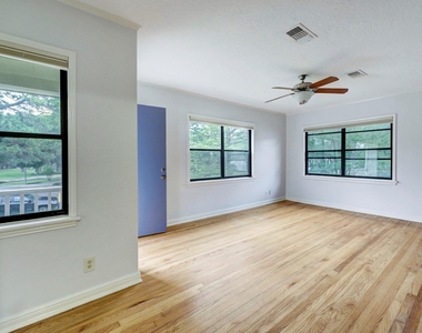 3309 Lawrence Street - Photo Thumbnail 7