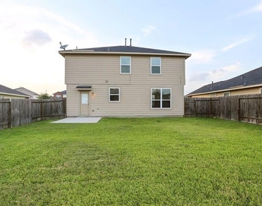 910 Doubletree Glen Drive - Photo Thumbnail 14