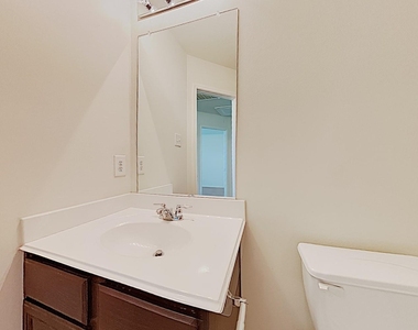 910 Doubletree Glen Drive - Photo Thumbnail 12