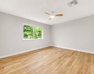 12802 Murr Way - Photo Thumbnail 27