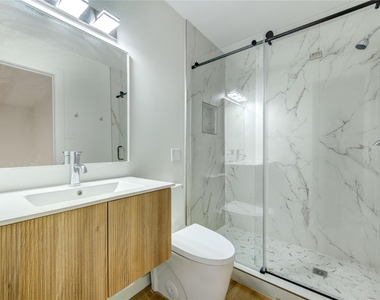 12802 Murr Way - Photo Thumbnail 29