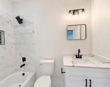 333 Delaware Street - Photo Thumbnail 30