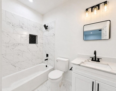 333 Delaware Street - Photo Thumbnail 29