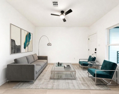 333 Delaware Street - Photo Thumbnail 4