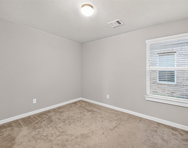 731 Orchard Vale Road - Photo Thumbnail 24