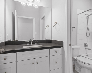 7705 Shannon Drive - Photo Thumbnail 16