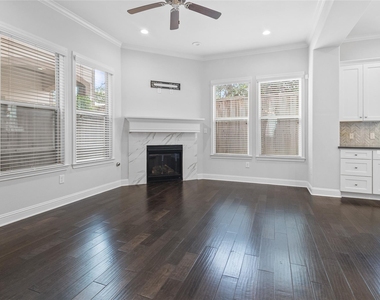 7705 Shannon Drive - Photo Thumbnail 7