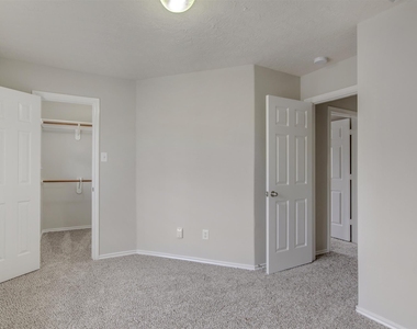 58 S Burberry Park Circle - Photo Thumbnail 27