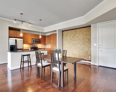 300 St Joseph Parkway - Photo Thumbnail 20