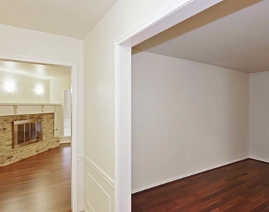 25502 Hickory Valley Lane - Photo Thumbnail 1