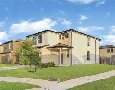 7327 Concorde Field Drive - Photo Thumbnail 1