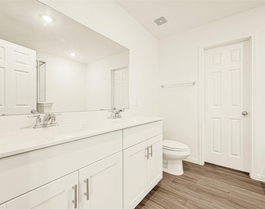 7327 Concorde Field Drive - Photo Thumbnail 24