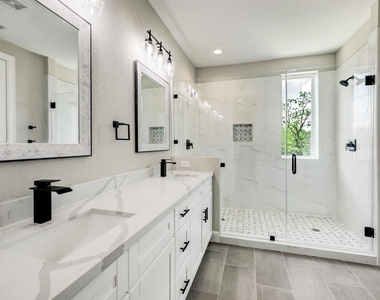 2205 Rain Melody Lane - Photo Thumbnail 17