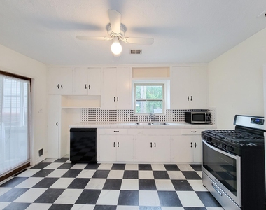 2249 Branard Street - Photo Thumbnail 10