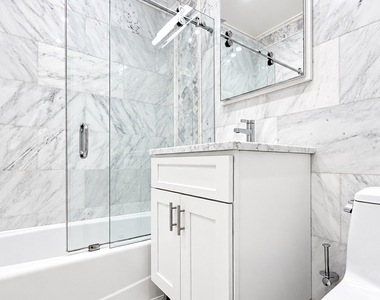 151 West 16th Street - Photo Thumbnail 8