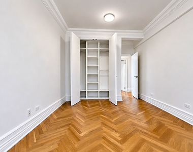 151 West 16th Street - Photo Thumbnail 5