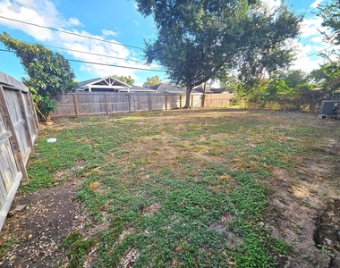 10007 Kittrell Street - Photo Thumbnail 20