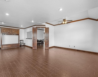 2310 Peters Road - Photo Thumbnail 18