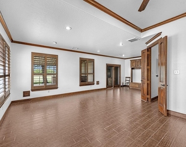 2310 Peters Road - Photo Thumbnail 19