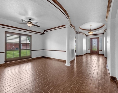2310 Peters Road - Photo Thumbnail 7