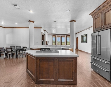 2310 Peters Road - Photo Thumbnail 13