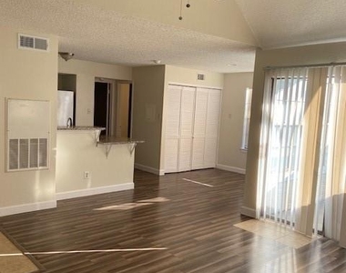 2300 Old Spanish Trail - Photo Thumbnail 21