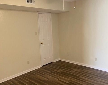2300 Old Spanish Trail - Photo Thumbnail 17