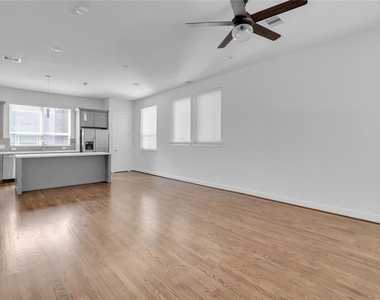 2711 Eado Grove Lane - Photo Thumbnail 16