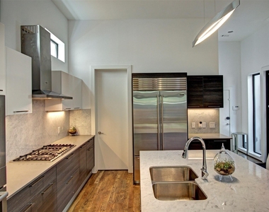 6017 San Felipe Street - Photo Thumbnail 12
