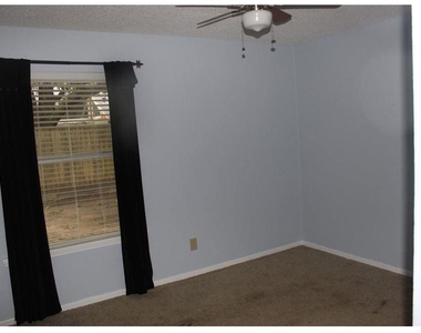 4219 Woodhampton Drive - Photo Thumbnail 3