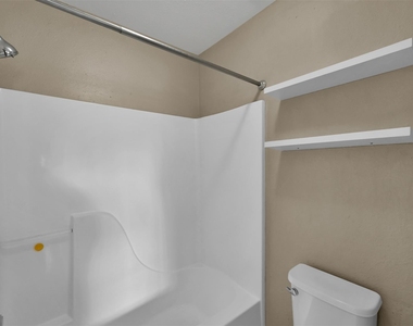 1141 Lovett Street - Photo Thumbnail 20