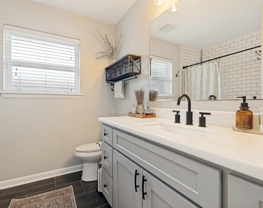 10031 Timberoak Drive - Photo Thumbnail 13