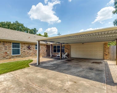 10031 Timberoak Drive - Photo Thumbnail 19