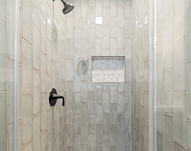 10031 Timberoak Drive - Photo Thumbnail 14