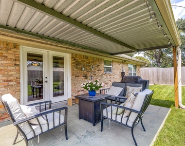 10031 Timberoak Drive - Photo Thumbnail 21