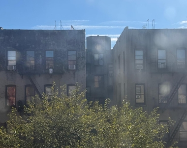 W 207 St / Vermilyea Avenue - Photo Thumbnail 7